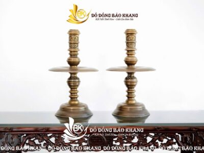 Đôi Chân Nến Trơn Bằng Đồng Màu Hun Đen Giả Cổ Cao 48cm
