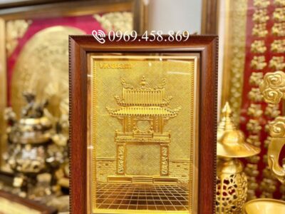 Tranh Khuê Văn Các bằng đồng dát vàng 9999 kích thước 28x38 (cm)