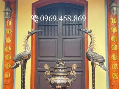 Lư Đỉnh Thờ Và Hạc Cỡ Lớn Bằng Đồng Đỏ